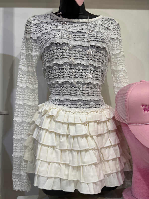 Lindsy Ruffle Shorts