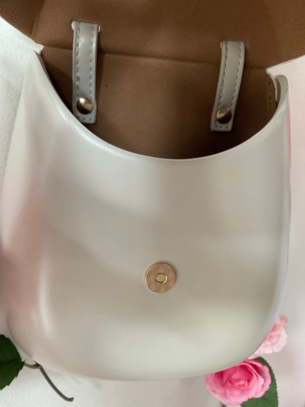 Avery Crossbody Bag