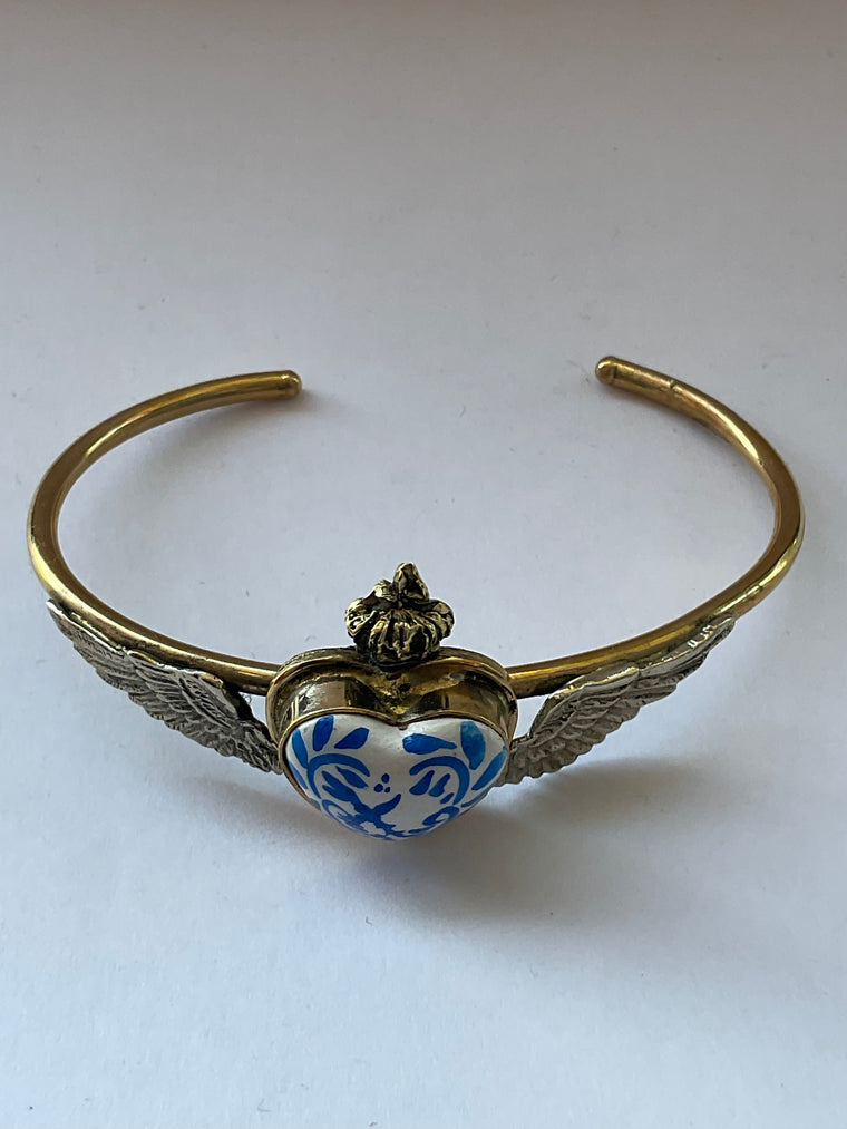 Willow Heart Bangle