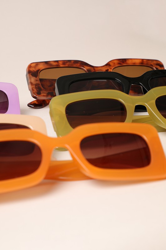 Lucy Shades